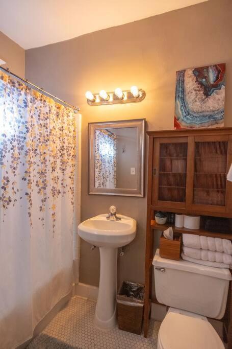 Apartamento Midtown Bohemian Retreat Memphis Exterior foto